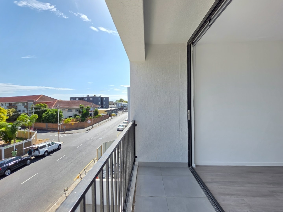 2 Bedroom Property for Sale in Claremont Western Cape
